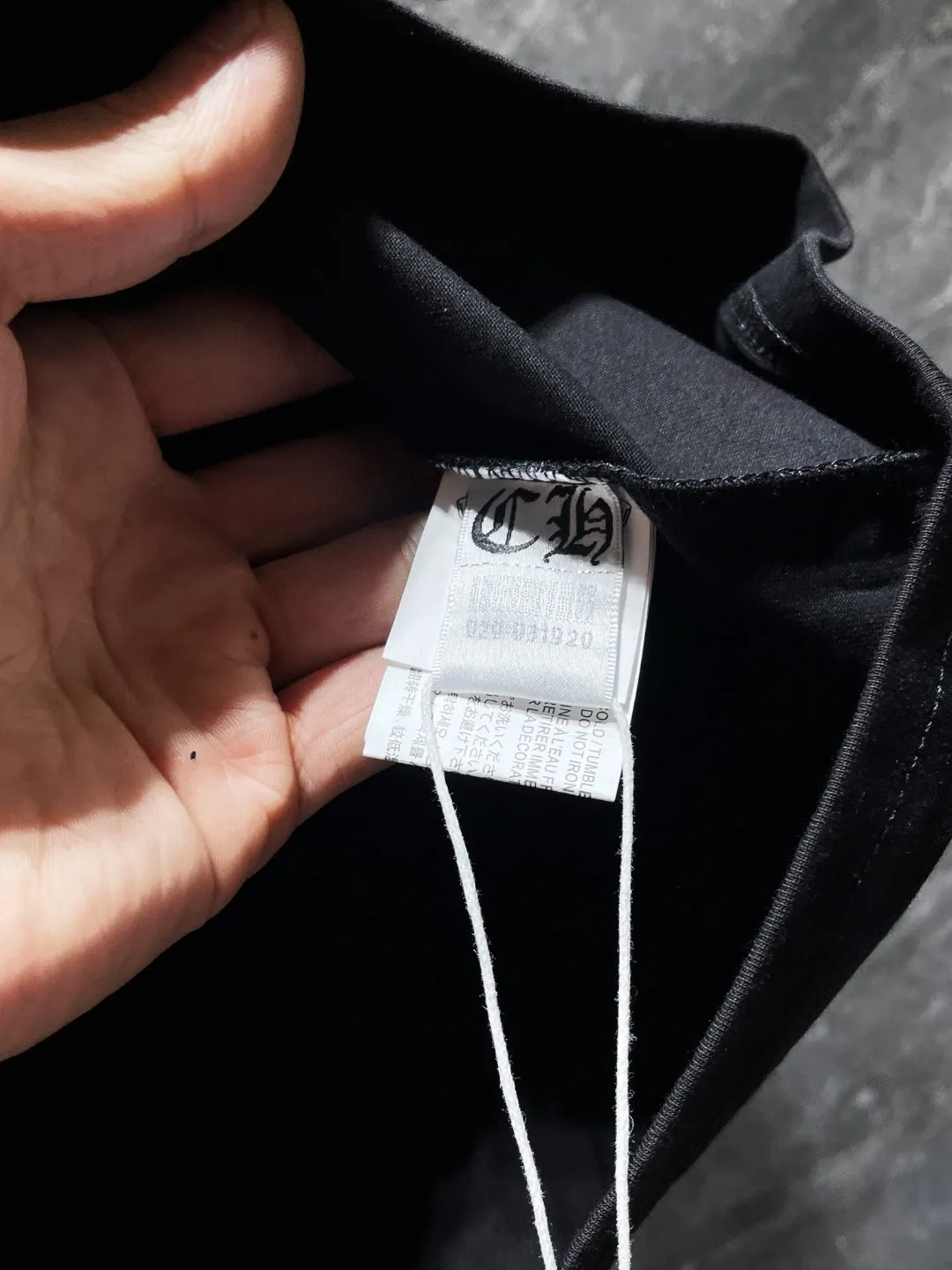 P170 New for summer Chrome Hearts 25ss High-weight, environmentally friendly and high-quality top-quality fabric 280g Cro cross leather spray-painted short sleeves High version embroidery ➕ leather version Counter synchronization Re-engraved version 1:1 Recommended colors: Gray Black Size: S, M, L, XL